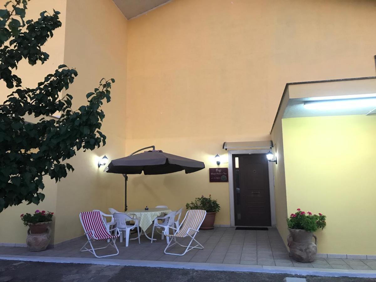 Bed and Breakfast Beb Brusce' Franco E Tina Ragusa Exterior foto