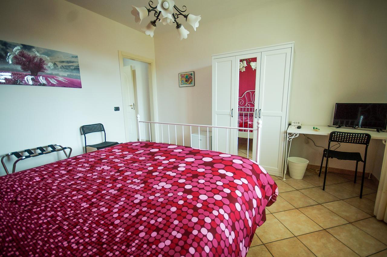 Bed and Breakfast Beb Brusce' Franco E Tina Ragusa Exterior foto